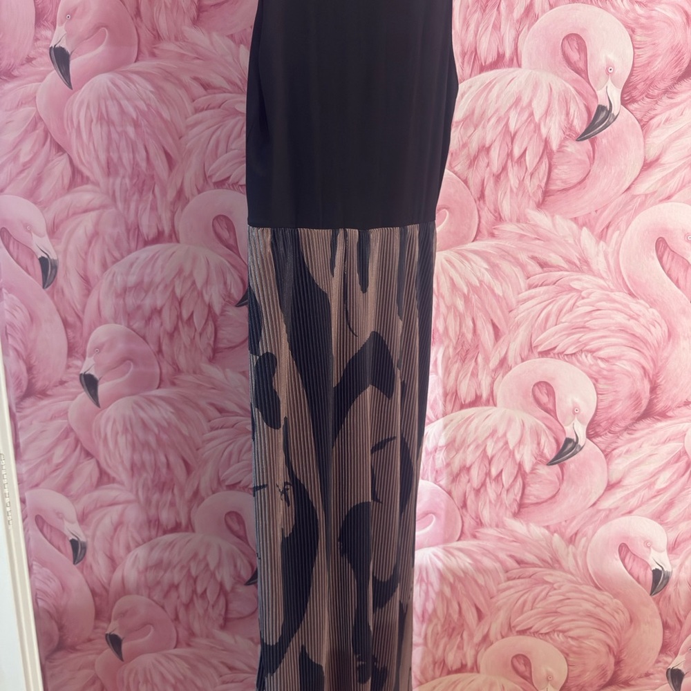 Elegant Black and Tan Midi Dress